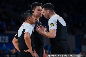 必发-篮协发文谈总决赛吹罚：执裁尺度较为统一 对比赛走势把控到位